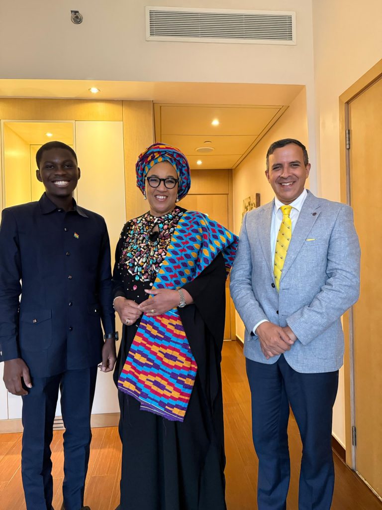 CYC Chairperson Meets Commonwealth Sec General and Deputy Secretary General